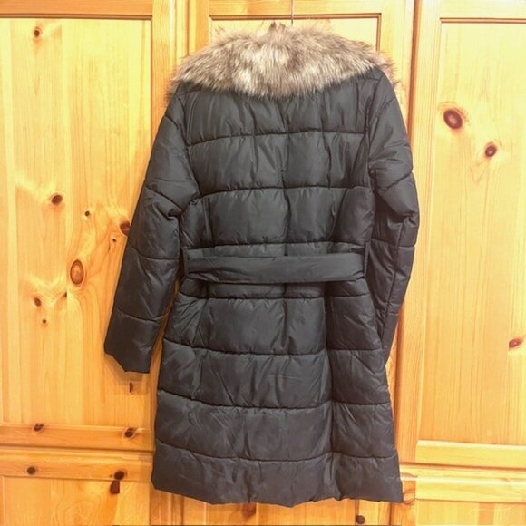 NWT Ann Taylor Black Winter Coat with Faux Fur Collar--Size Small - Picture 6 of 6
